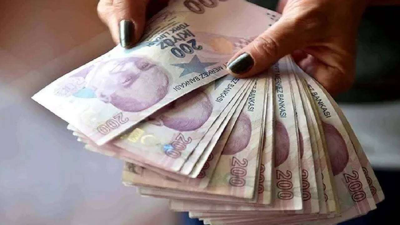 Emekli ve memur için temmuz zamları belli oldu! Bu tarihlerde hesaplarınızı kontrol edin: İşte zamlı rakamlar ve ödeme takvimi 3